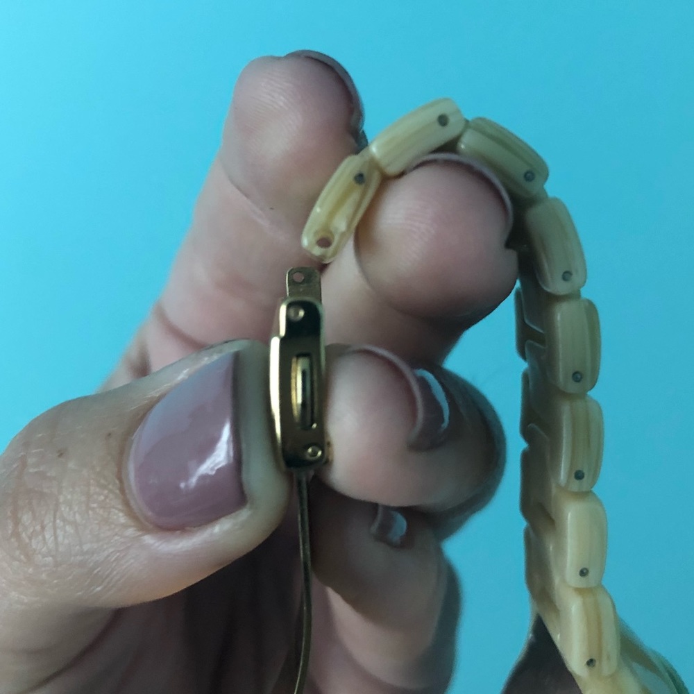 Michael Kors Watch (Missing Pin) - image 4